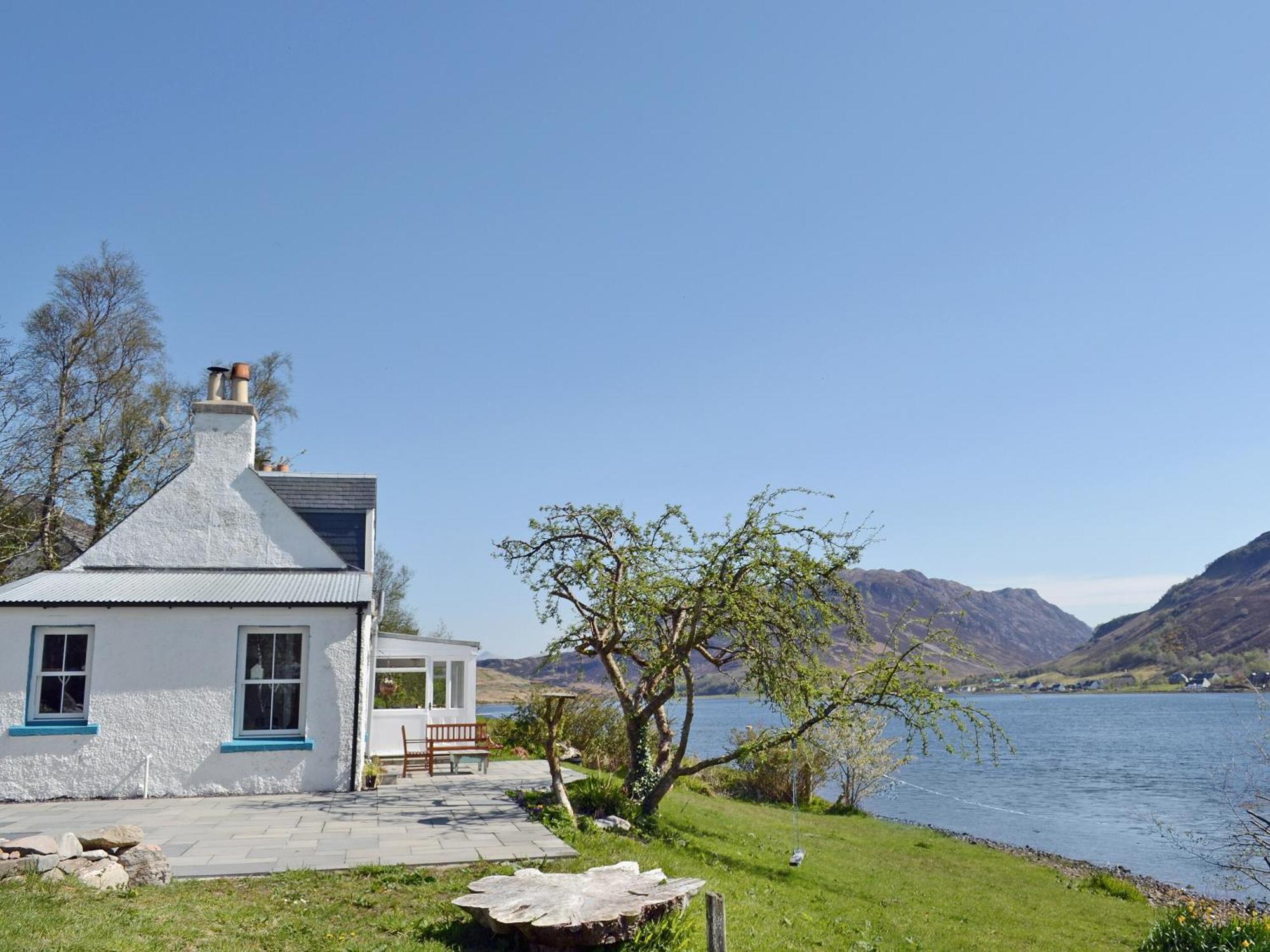 Loch Shore Cottage دورني المظهر الخارجي الصورة